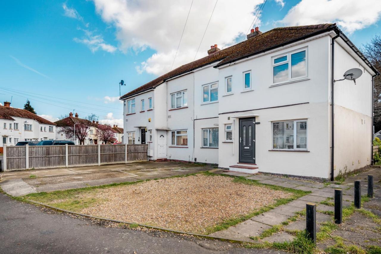Heathrow 2-Bedroom Maisonette With Parking 西德雷顿 外观 照片